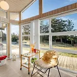 Dom wakacyjny Elsabet - 700m To The Fjord By Interhome